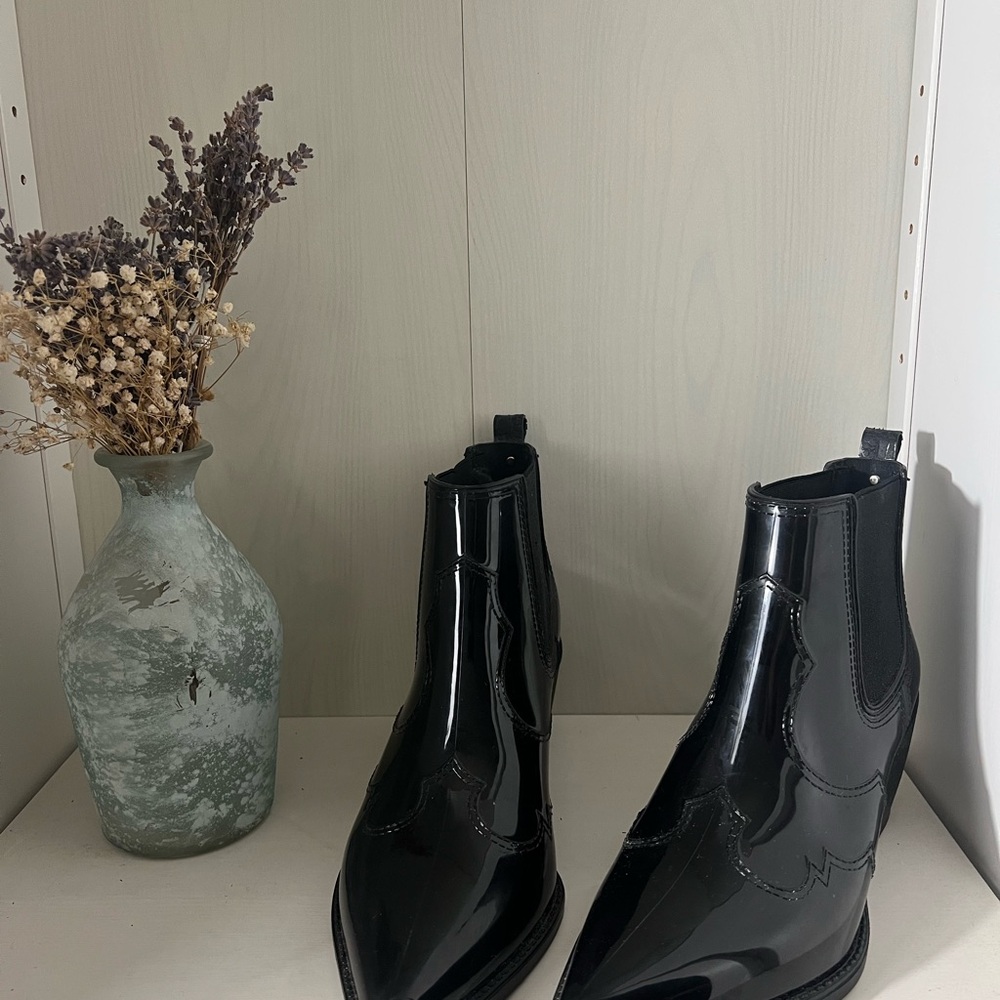 Sam Edelman Glossy Black Ankle Booties